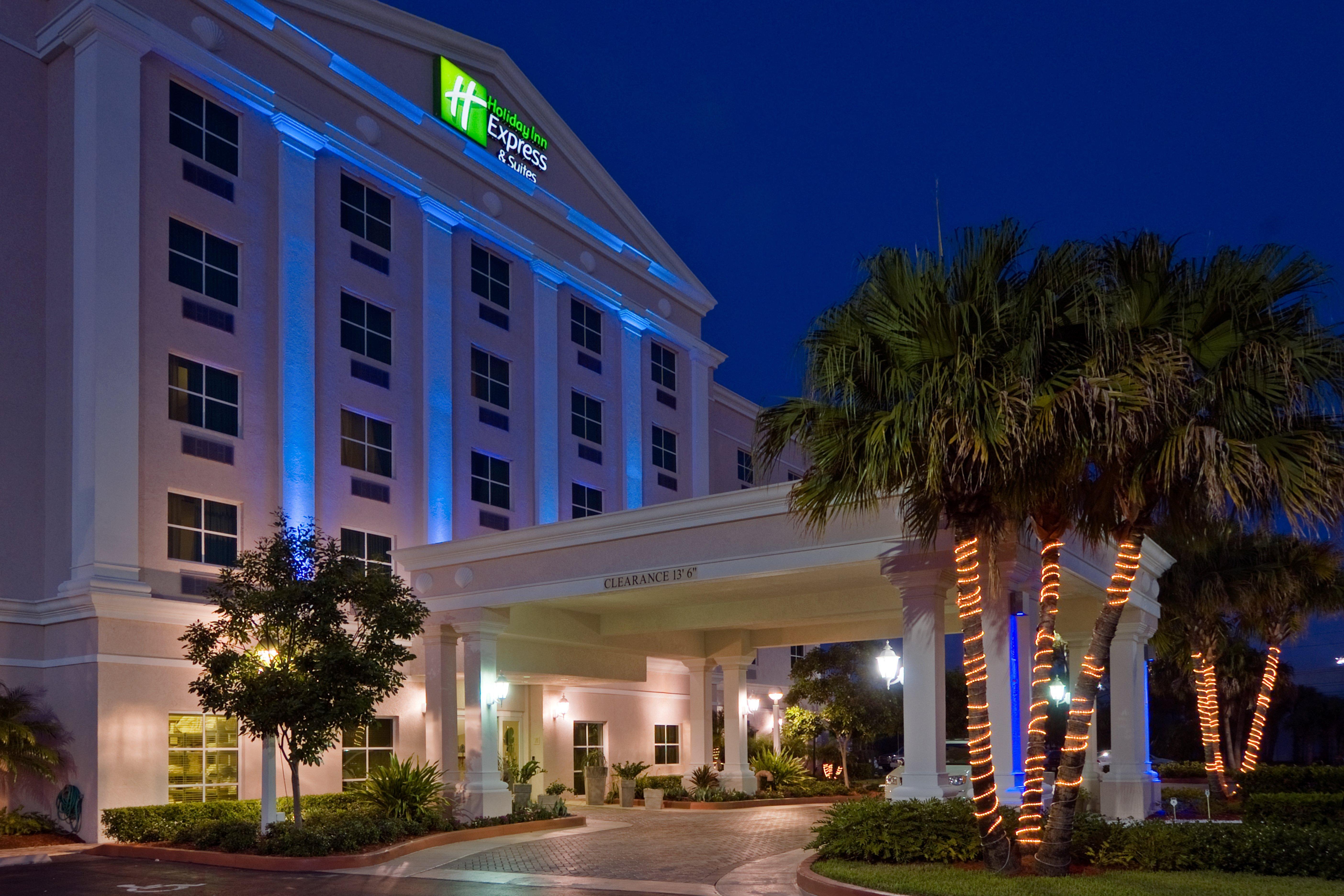 Holiday Inn Express & Suites Miami Kendall, An Ihg Hotel Exterior photo
